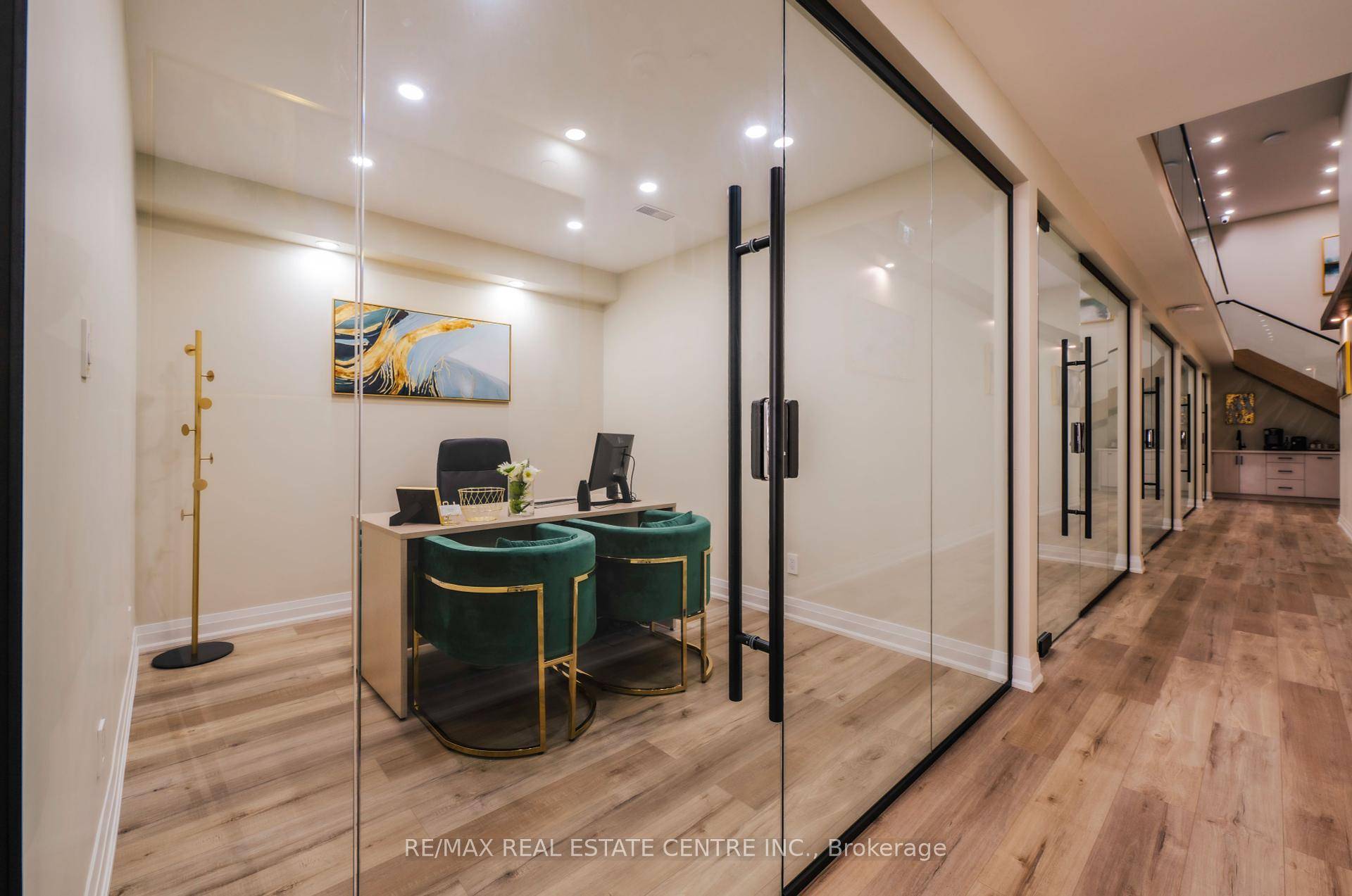 Prime Office Space for Lease in Brampton !