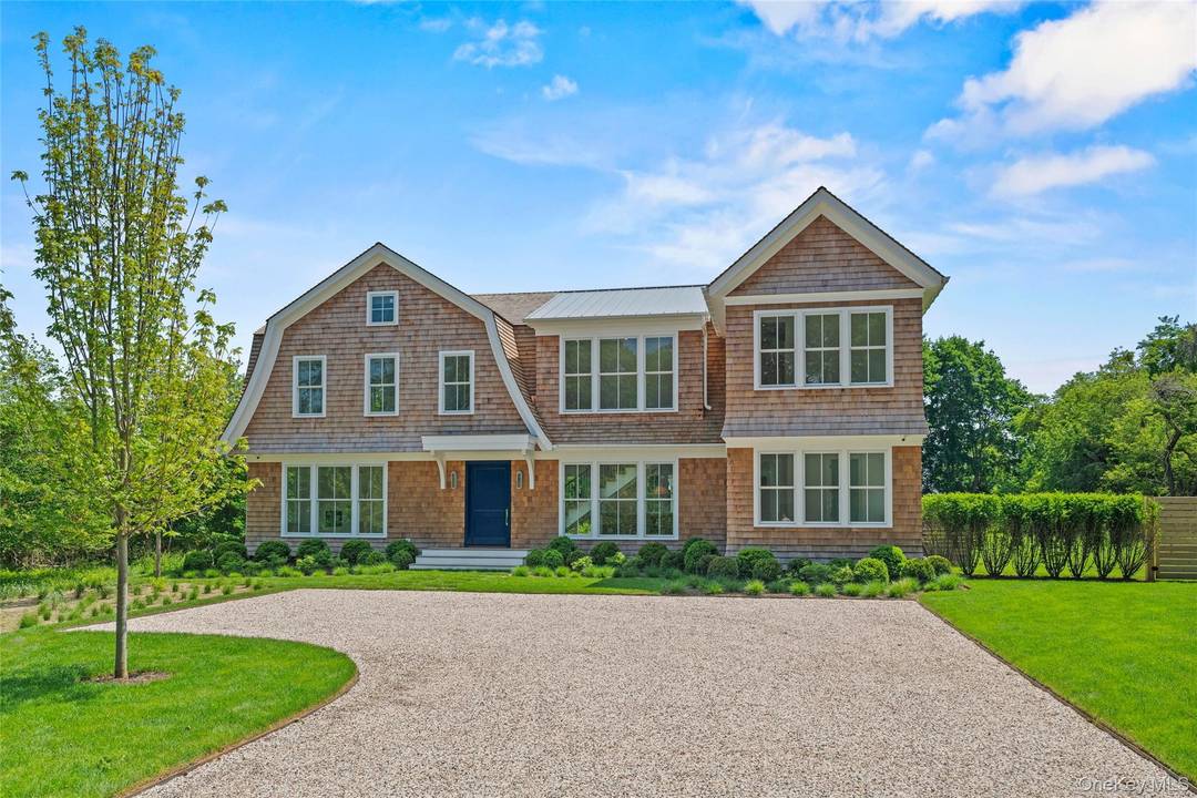 Stunning New Construction in Westhampton with Rare 2 Story 4 Seasons Guest house on 1.