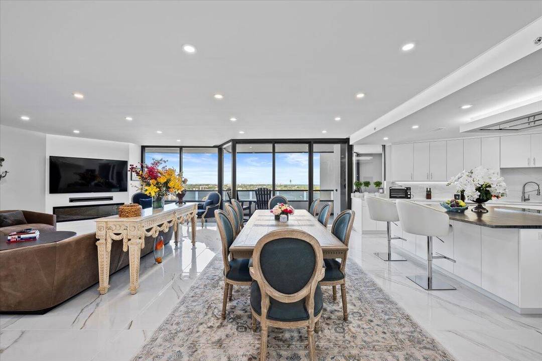 INTRODUCING RESIDENCE 1454 AT LAKE POINT TOWER, THE MOST COVETED COMPLEX LOCATED IN OLD PORT COVE.