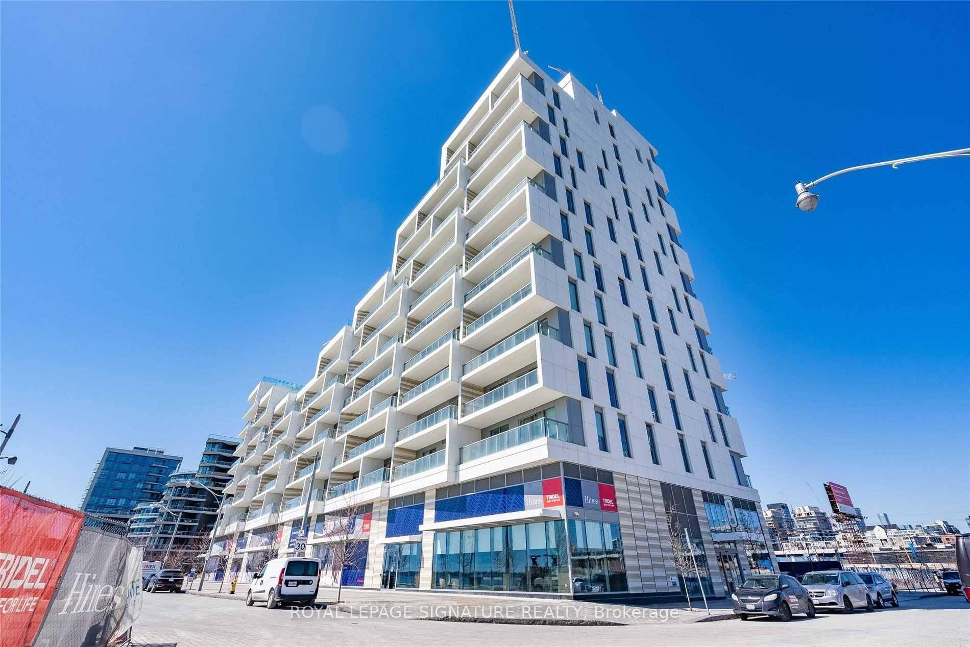 Experience the pinnacle of waterfront living at Tridel's prestigious Aquabella, located in the vibrant Bayside community right on the lakefront promenade.