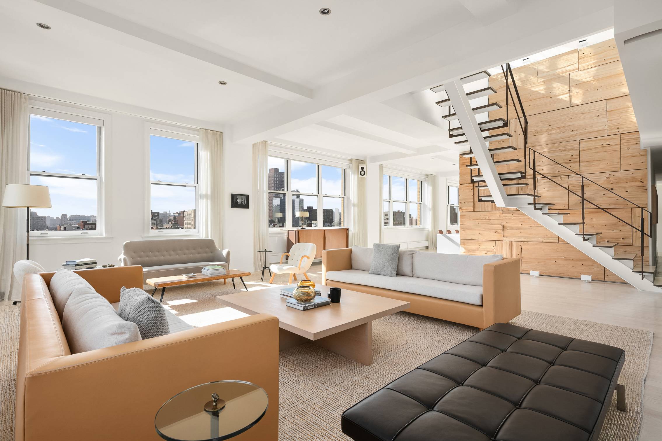 Sprawling approximately 3600 sq.