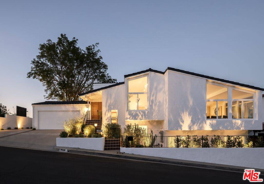 1926 N Crescent Heights Blvd 4BR Sunset Strip La