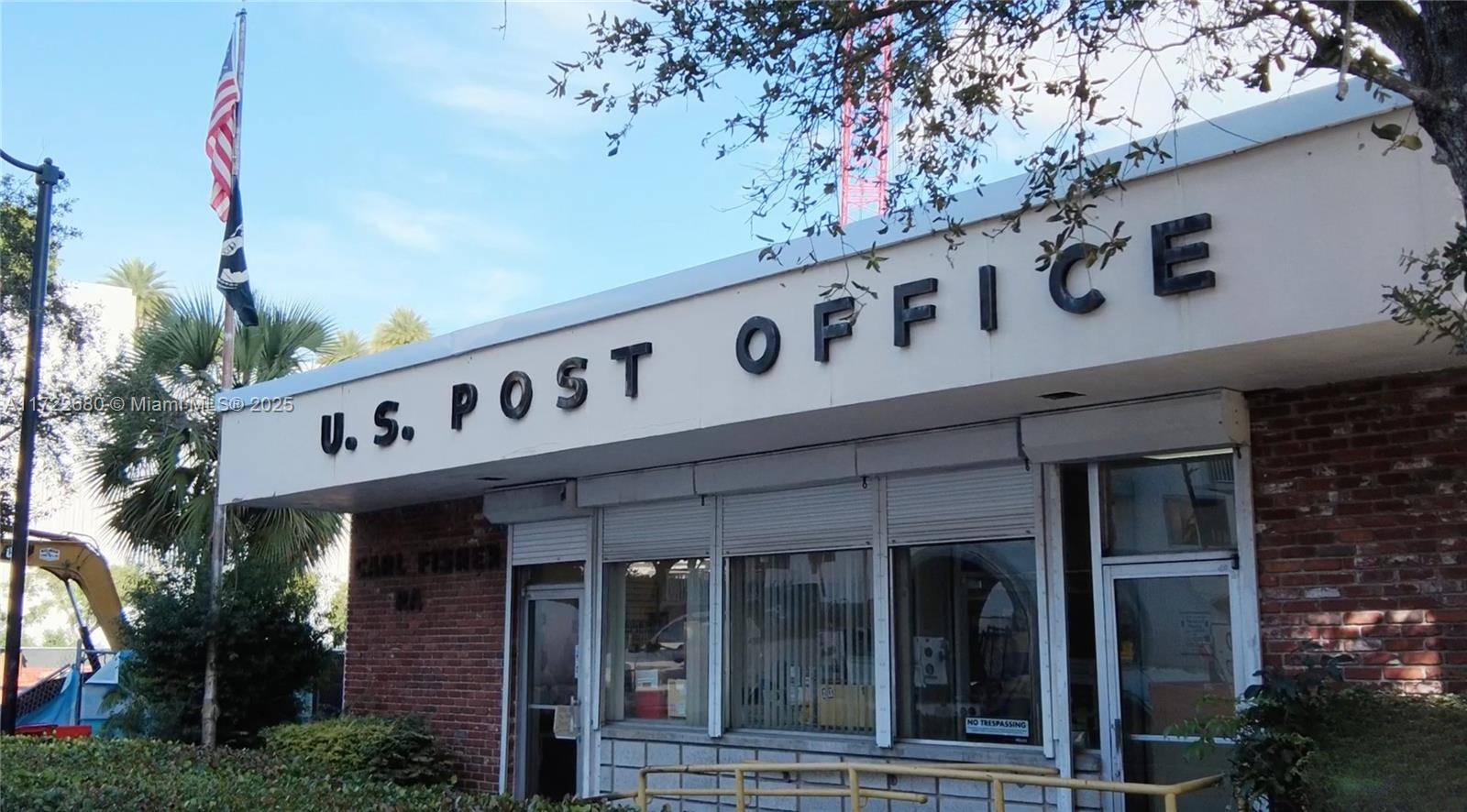 Located in the heart of Miami Beach, 1661 West Ave presents a remarkable investment opportunity with over 1M in rental income from a long term USPS tenant.