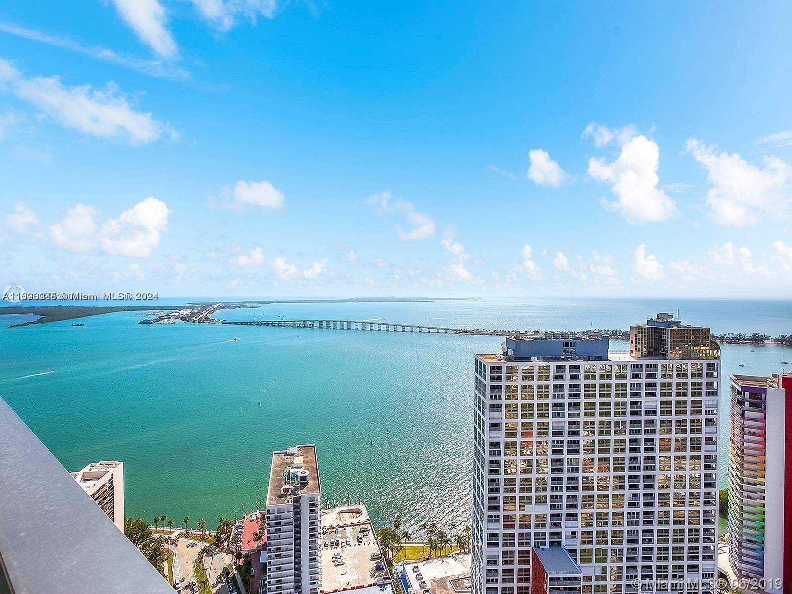 2 BR stunning space on the 38th floor at Echo Brickell.