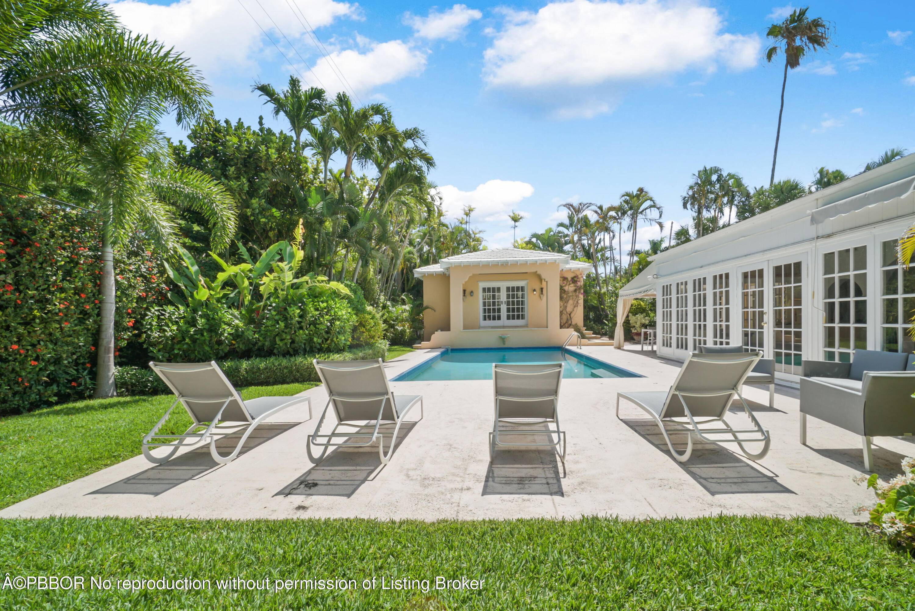 Bermuda style home located in one of the island's most sought after neighborhoods in the North End.