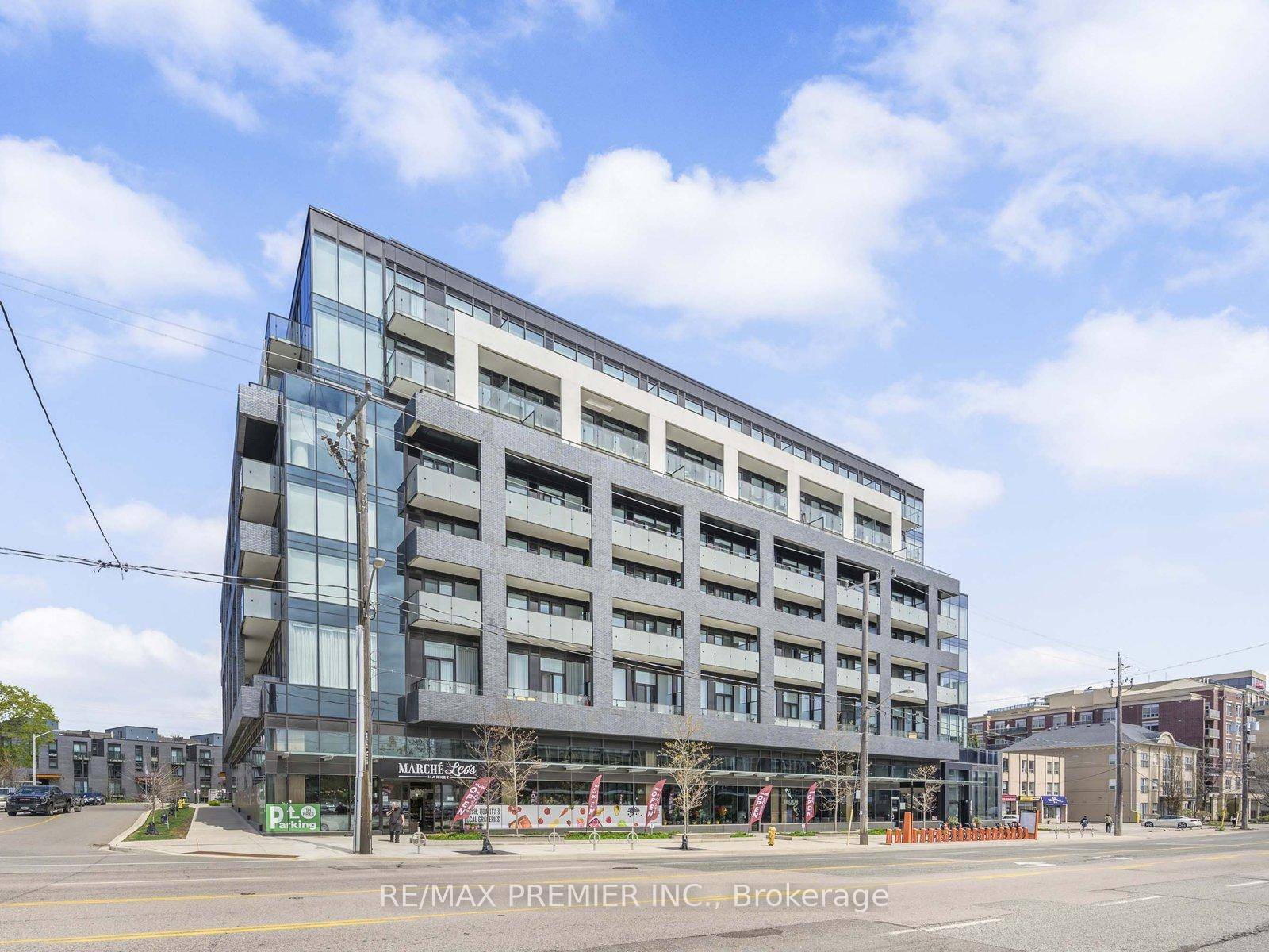 Welcome To 4208 Dundas St W.
