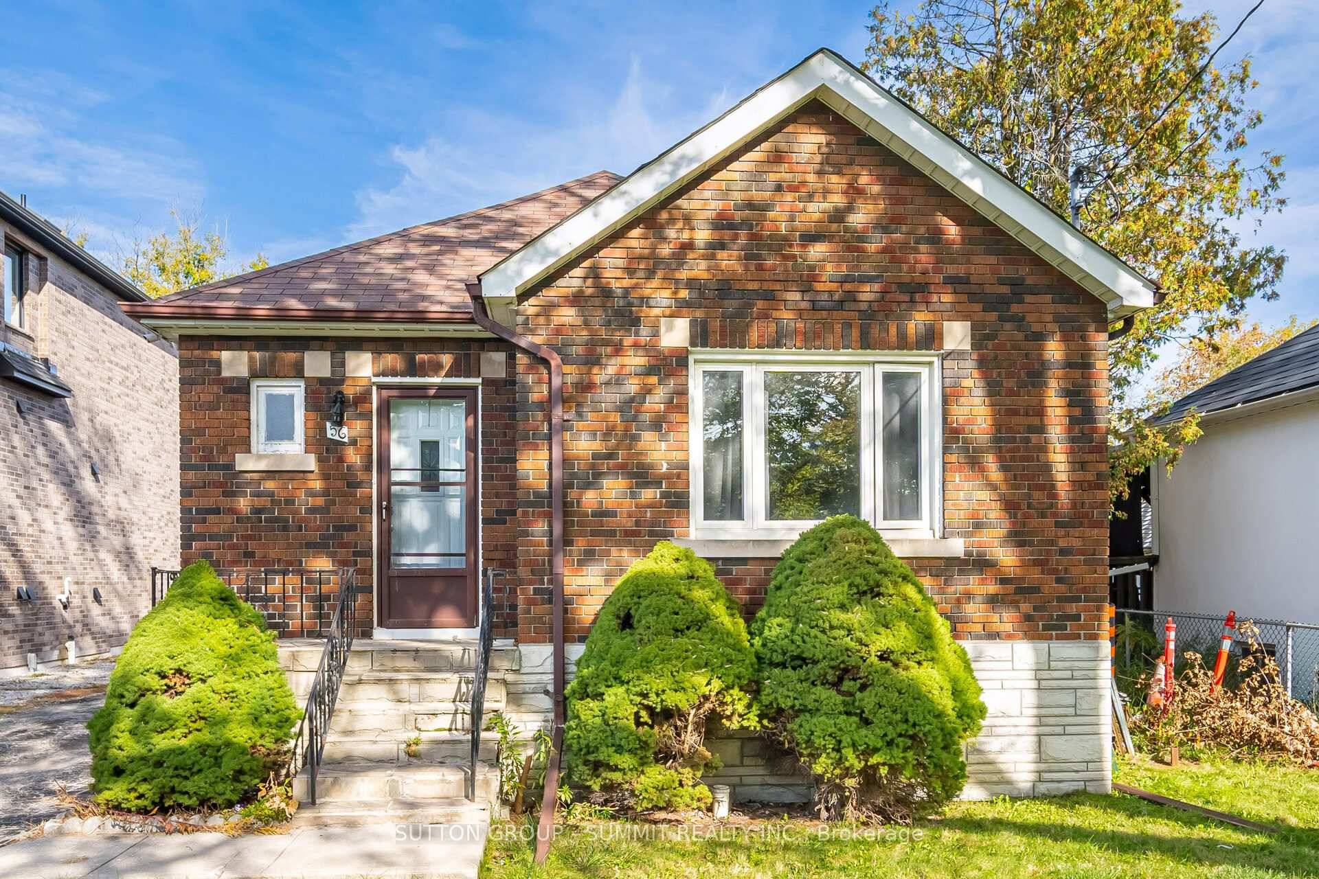 Clean and Cozy 2 1 bedroom bungalow in south etobicoke, 2 full baths, finihed bsmt, recrm, Laundry, large driveway, w o t deck, large yard.