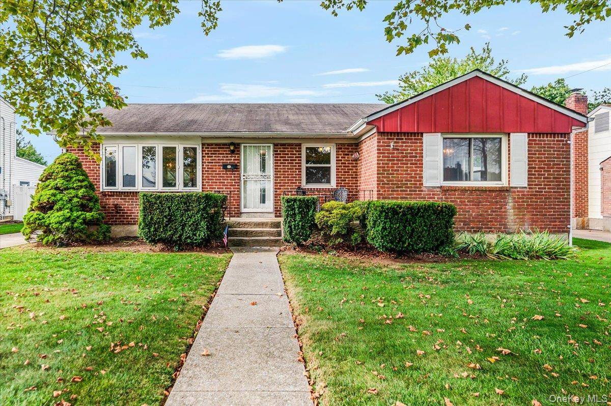 OPPORTUNITY ! ! Bring your buyers investors !