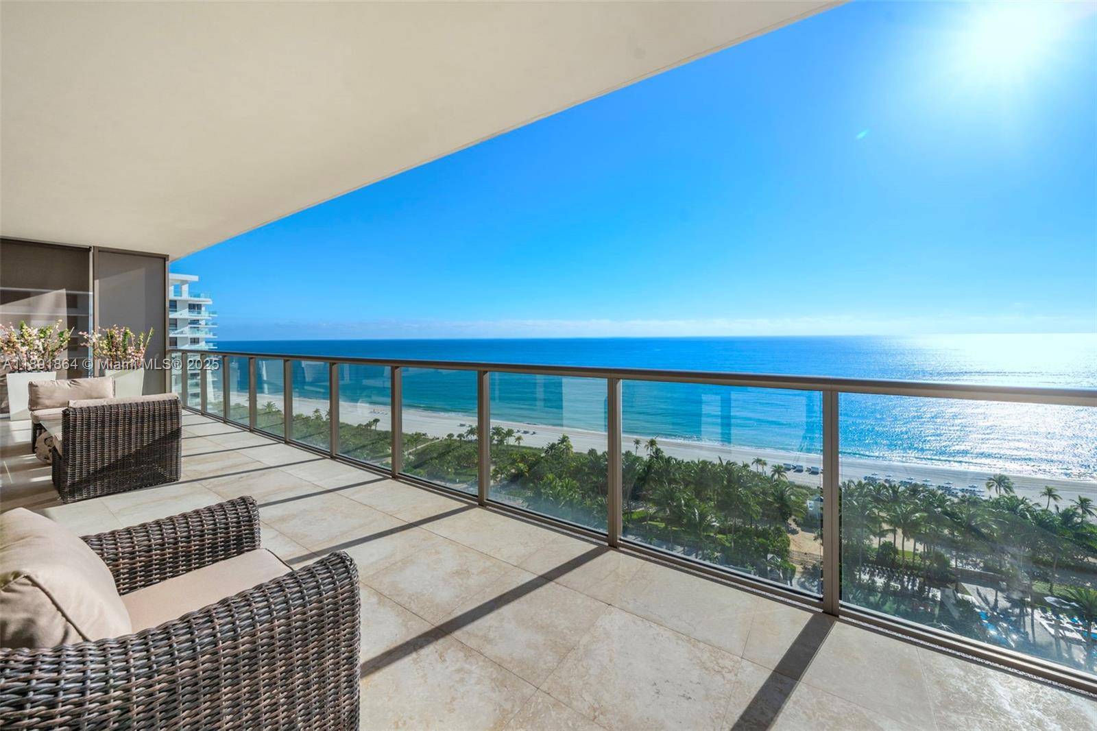 Enjoy Sunrise amp ; Sunset at This Designer Decorated Flow Through Residence at St.