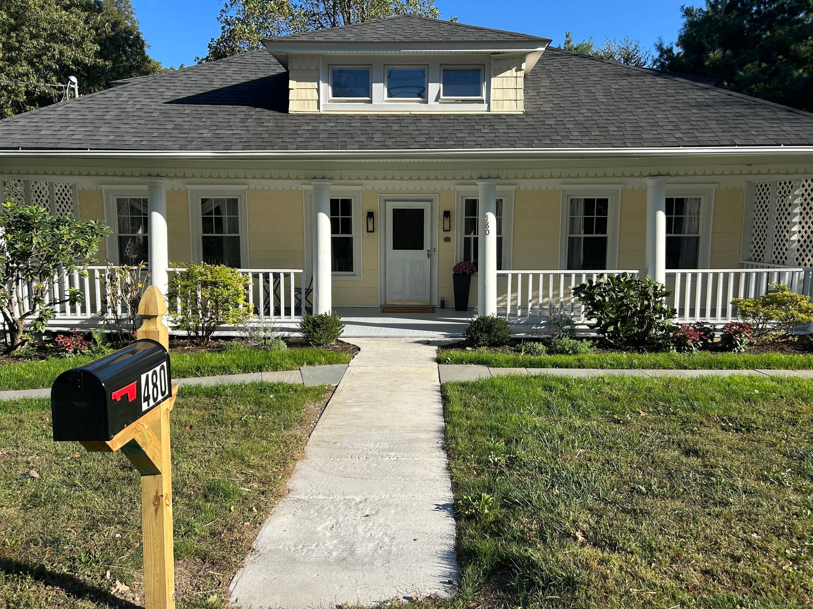 Price to Sell Fast occupancy This is the best value Property in Trumbull.