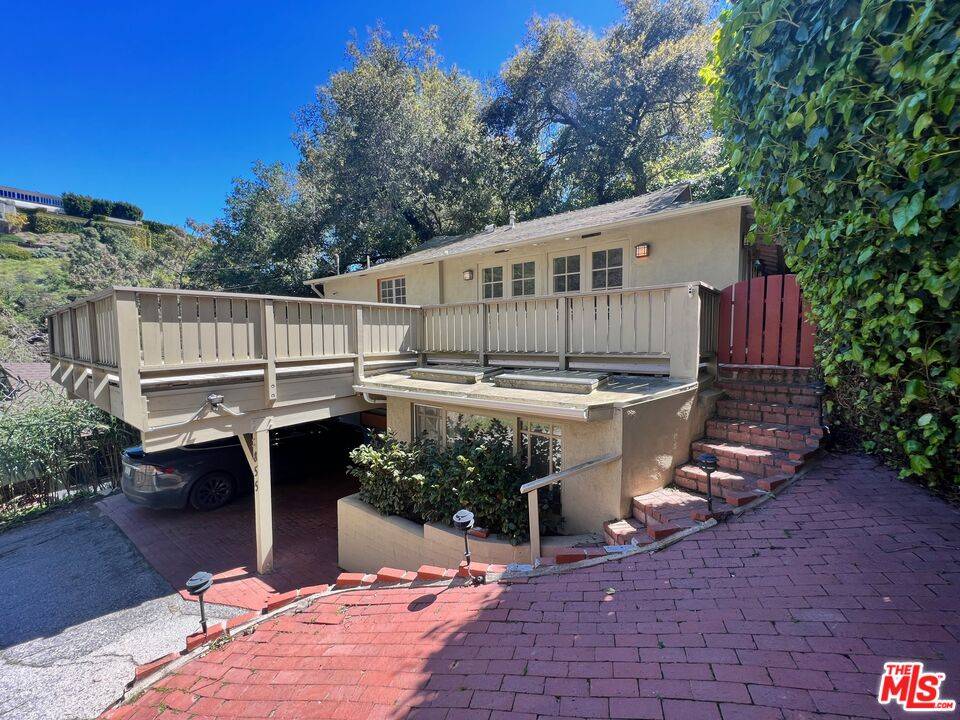 855  N Beverly Glen Blvd Bel Air LA