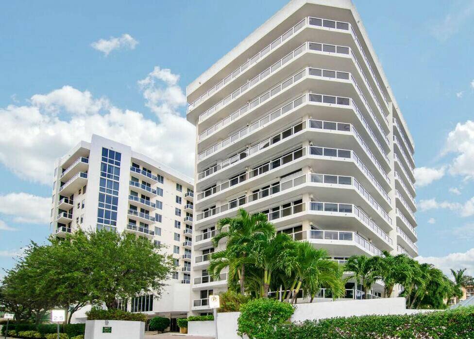 Experience the charm of West Palm Beach in this stunning loft just steps from the ocean and marina.