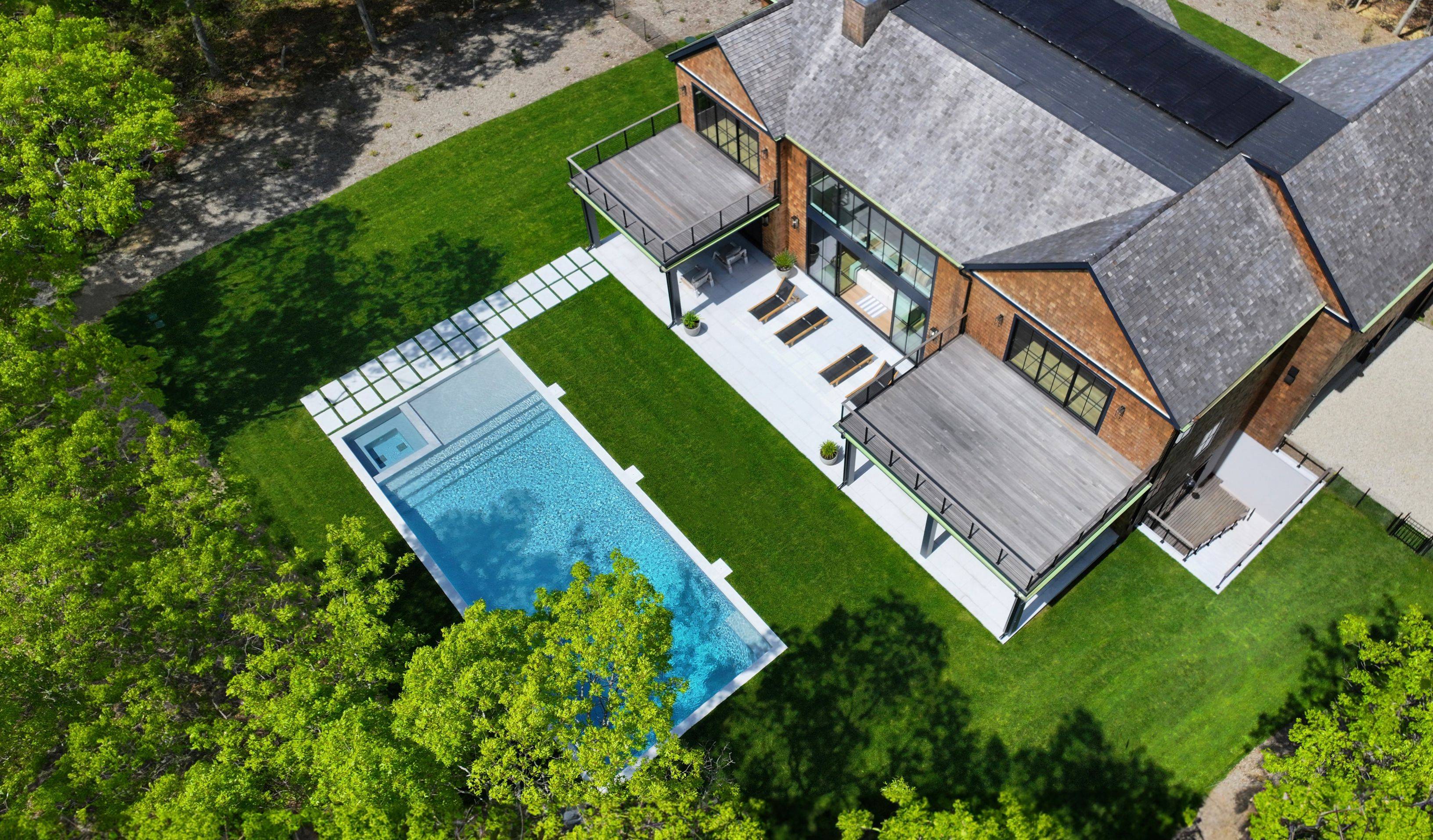 Immaculate Sagaponack new construction