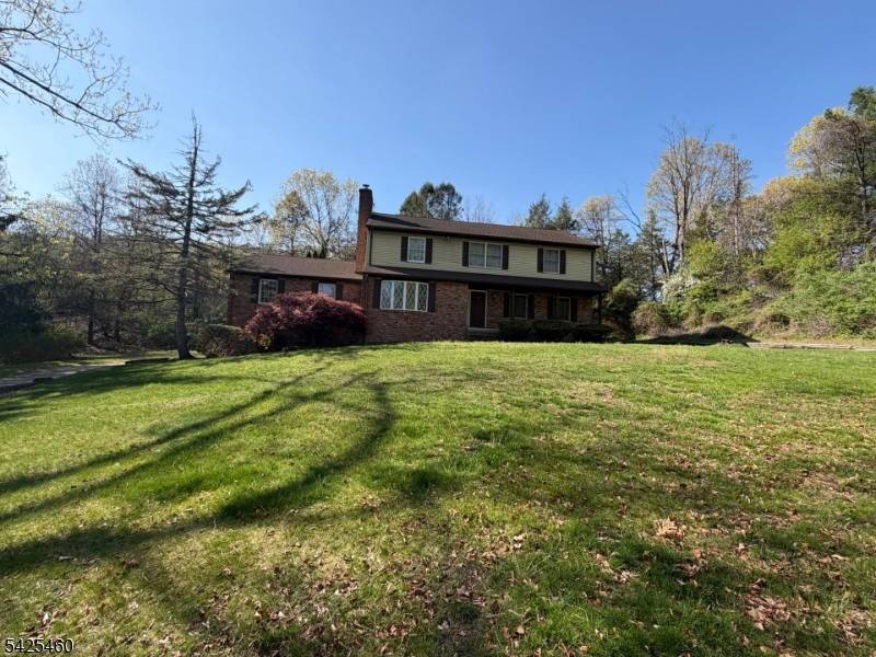 This spacious 5 bedroom, 2.