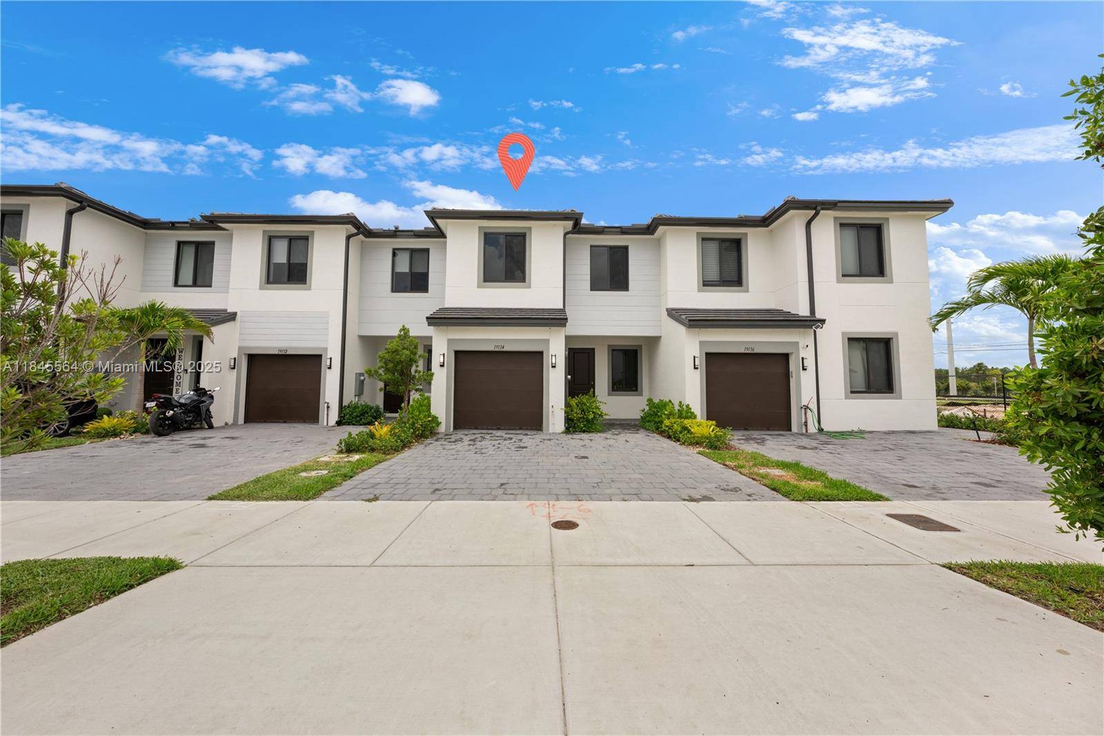 New construction townhouse 2024 in Florida City, ideal for homeowners or investors.