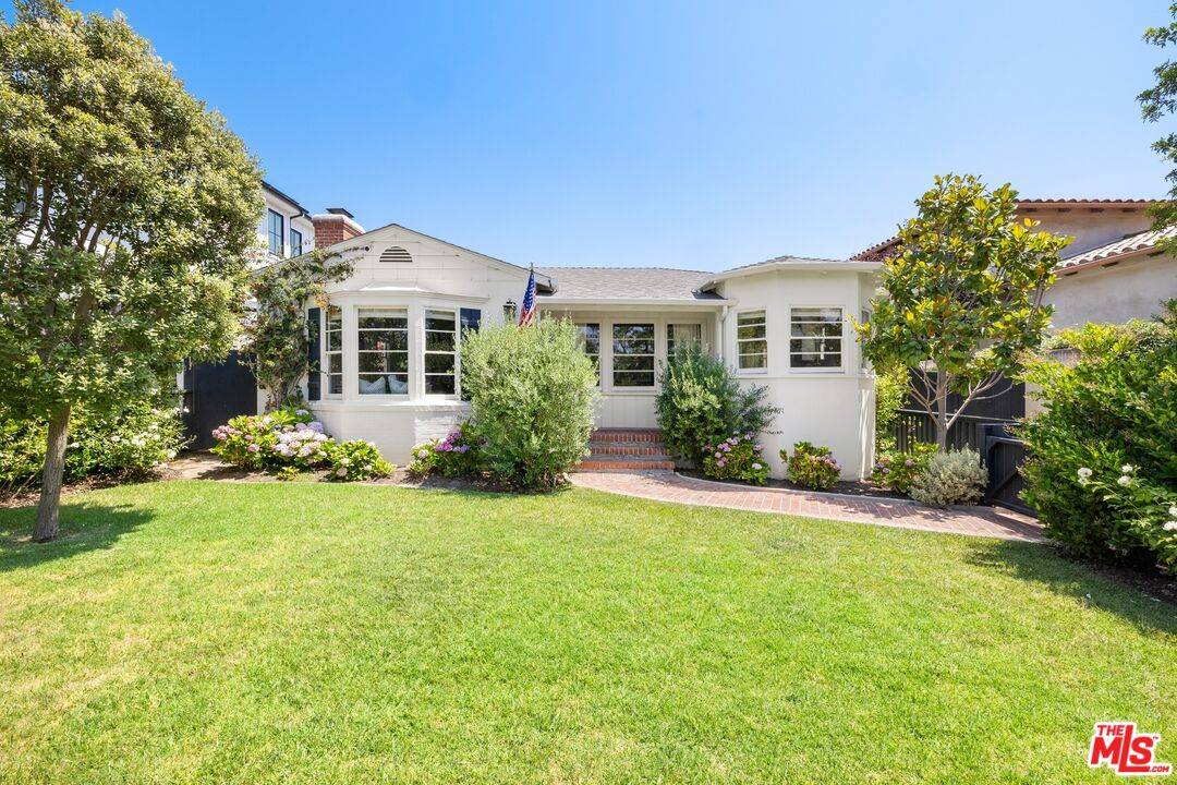 845  S Harvard St 4BR Santa Monica La