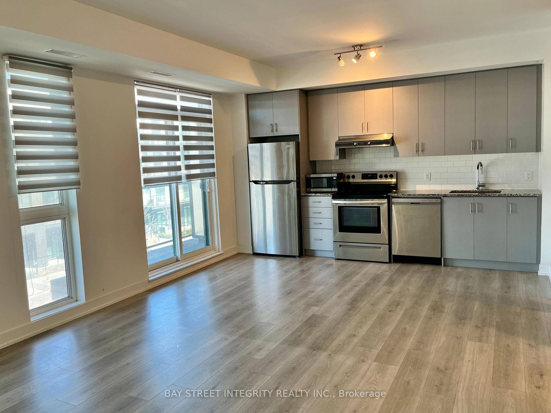 Modern 1 Bed Large Den Unit in 3 year old Mid Rise Condo.