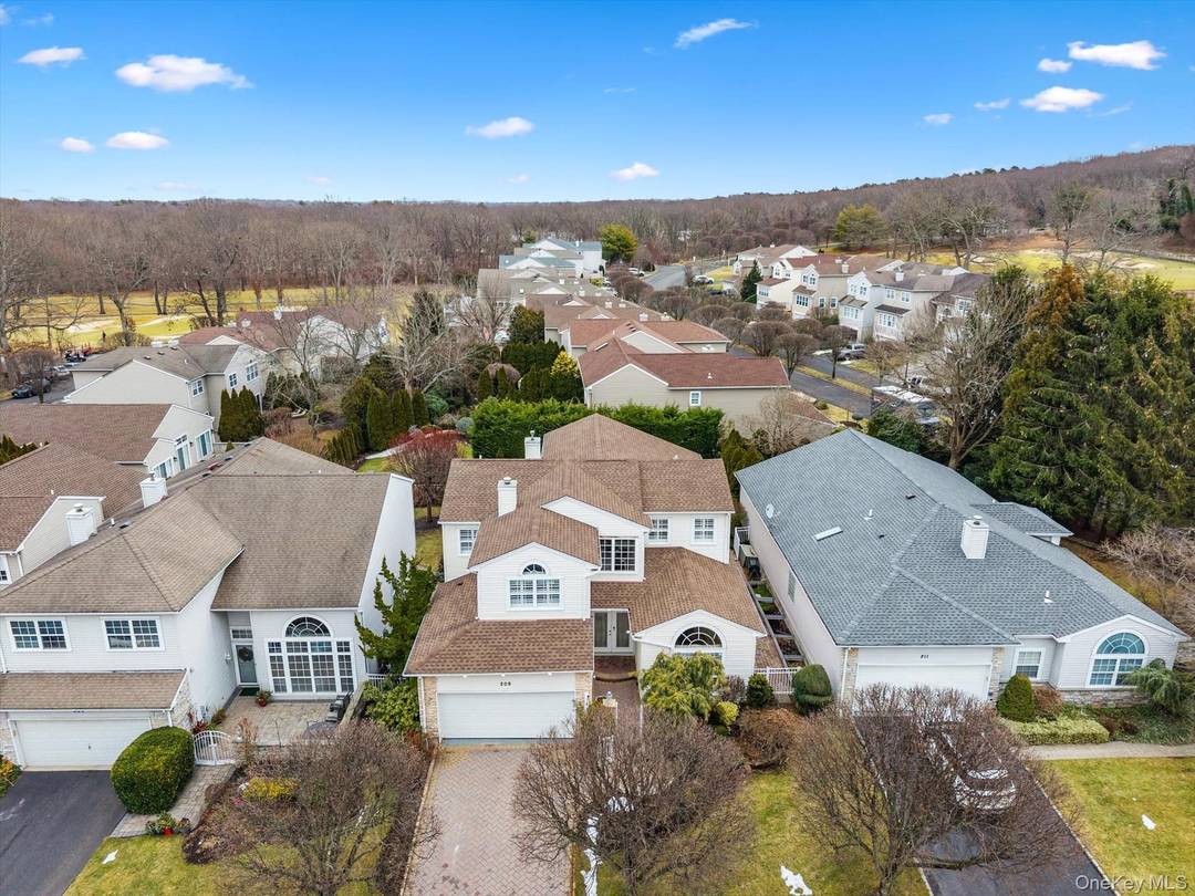 Welcome to the Hamlet at Wind Watch !