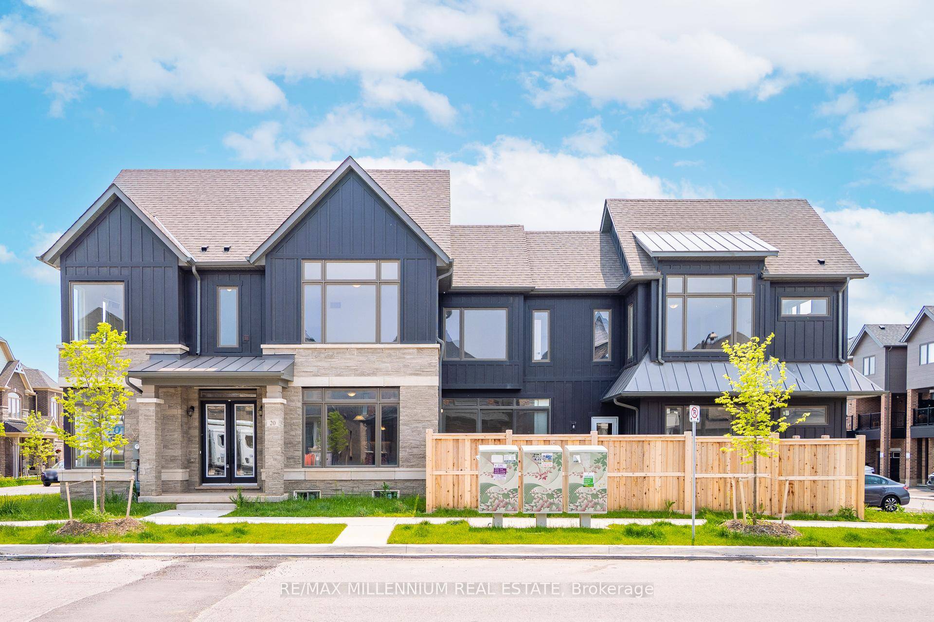 Welcome Home to This Stunning 4 Bedroom, 4 Bathroom Detached Home with a 2 Car Garage, Nestled in the Prestigious Oakville Community.