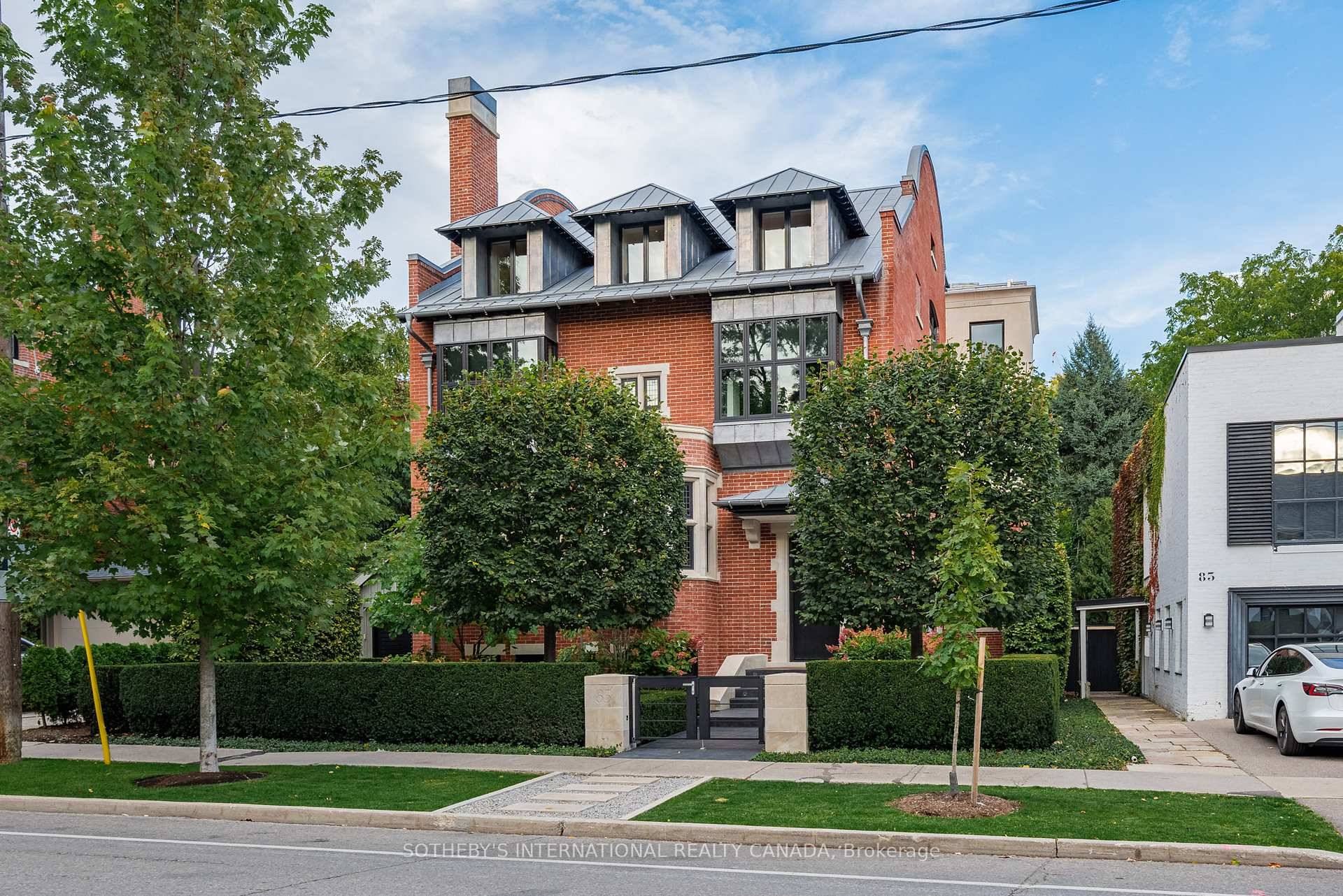 A rare fusion of Edwardian heritage and contemporary design by Taylor Hannah Architects, this 2, 700 sq.
