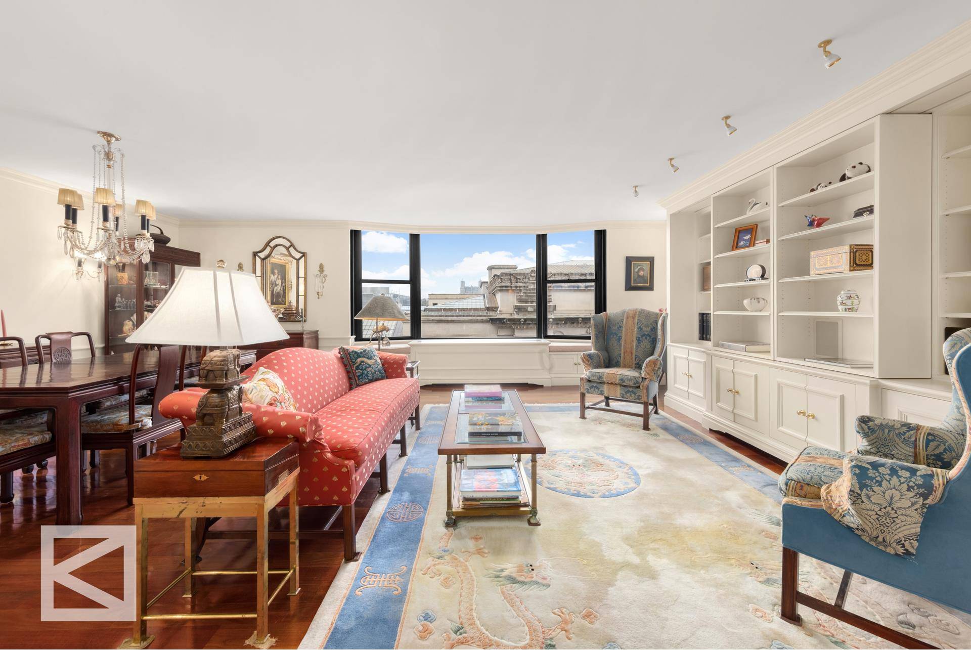 Designed by world renowned architect Philip Johnson, 1001 Fifth Ave is an Upper East Side icon of modern elegance.