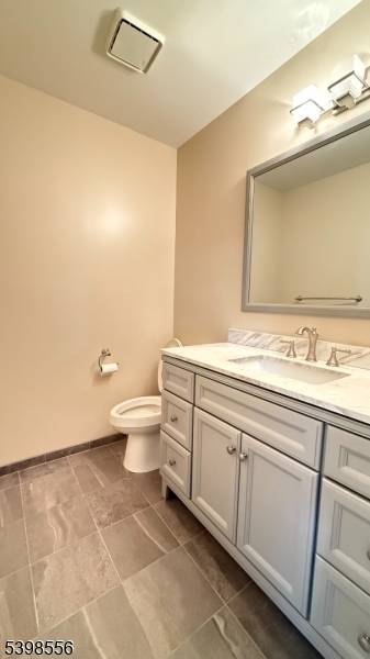 Well maintained 3 bed room 2.