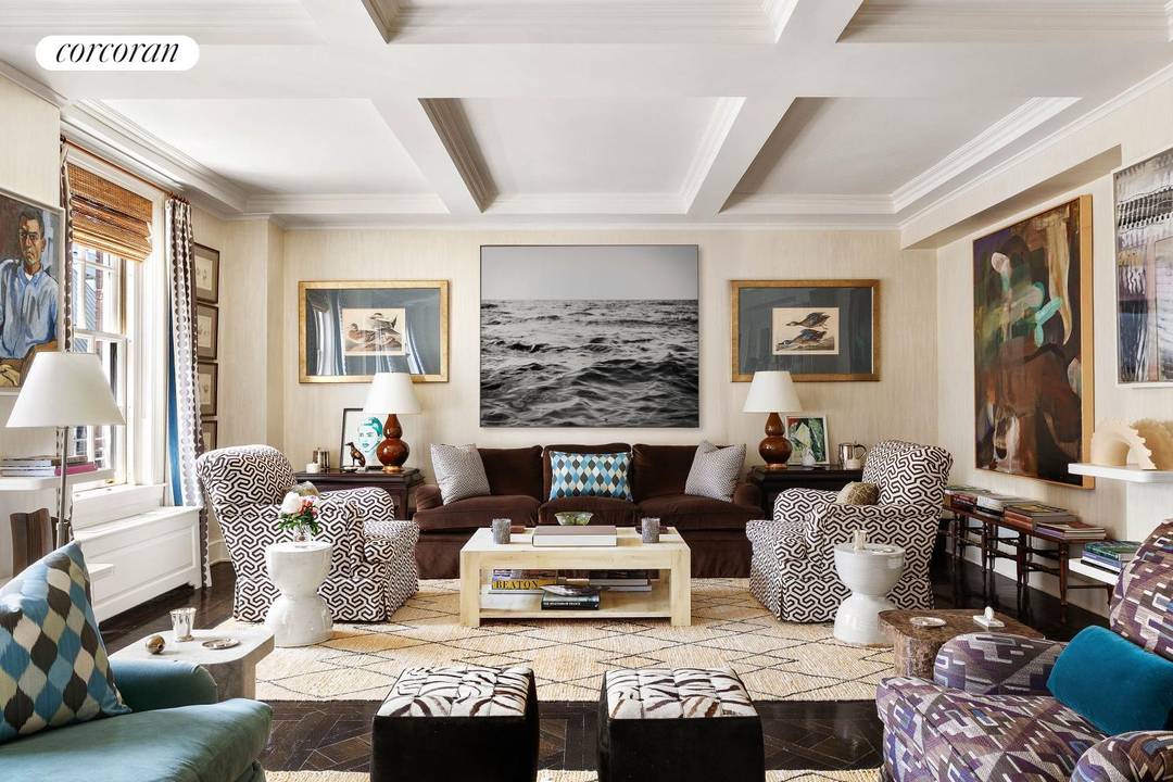 Timeless Elegance Meets Modern Luxury in Lenox Hill Experience the perfect blend of classic sophistication and contemporary comfort in this pristine, mint condition five bedroom, four bathroom residence, ideally situated ...