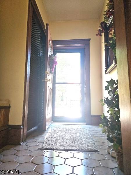 Step inside this 4 bedroom, 1.