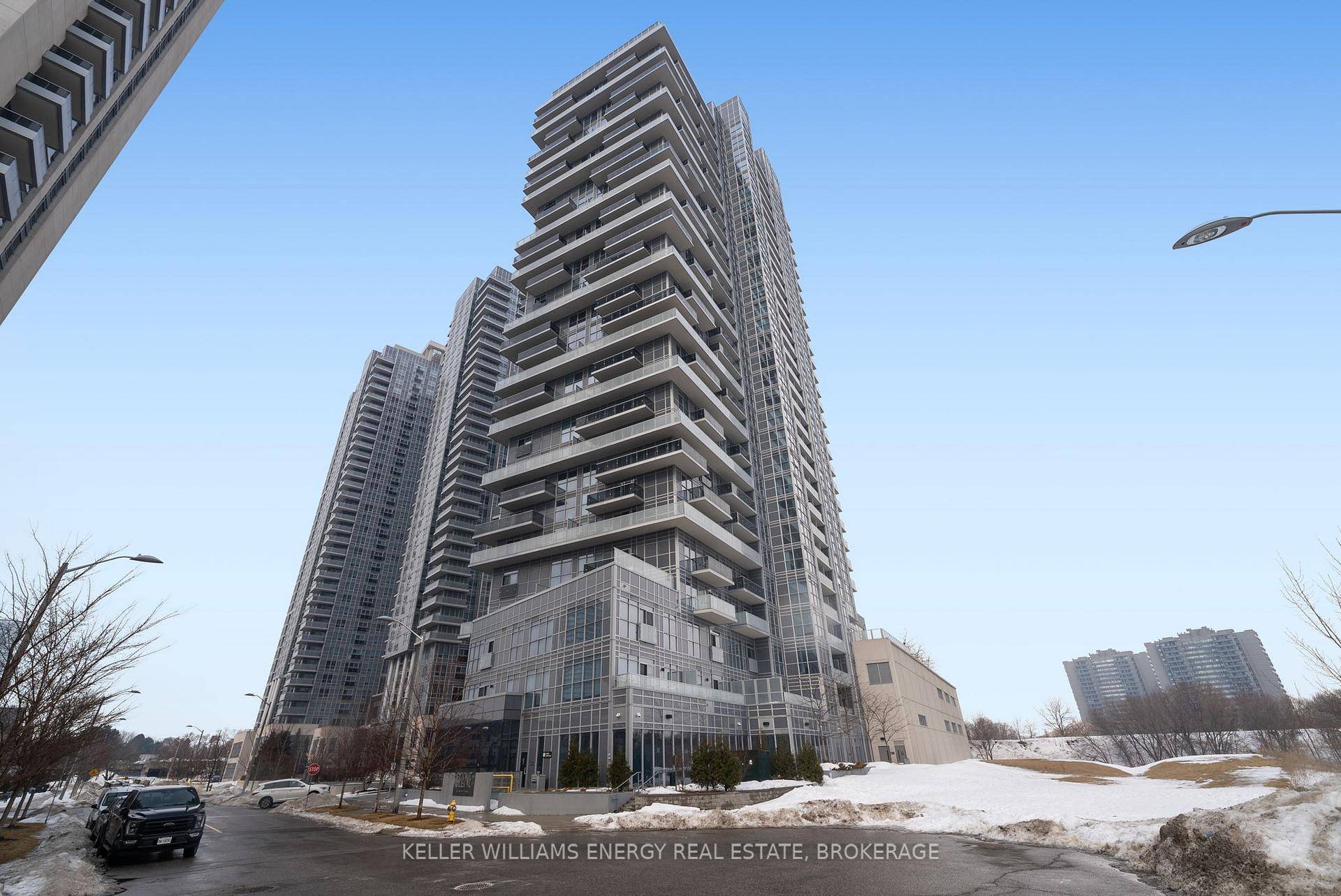 Stunning Condo Available in the sought after Ventus 2 Metrogate by Tridel.