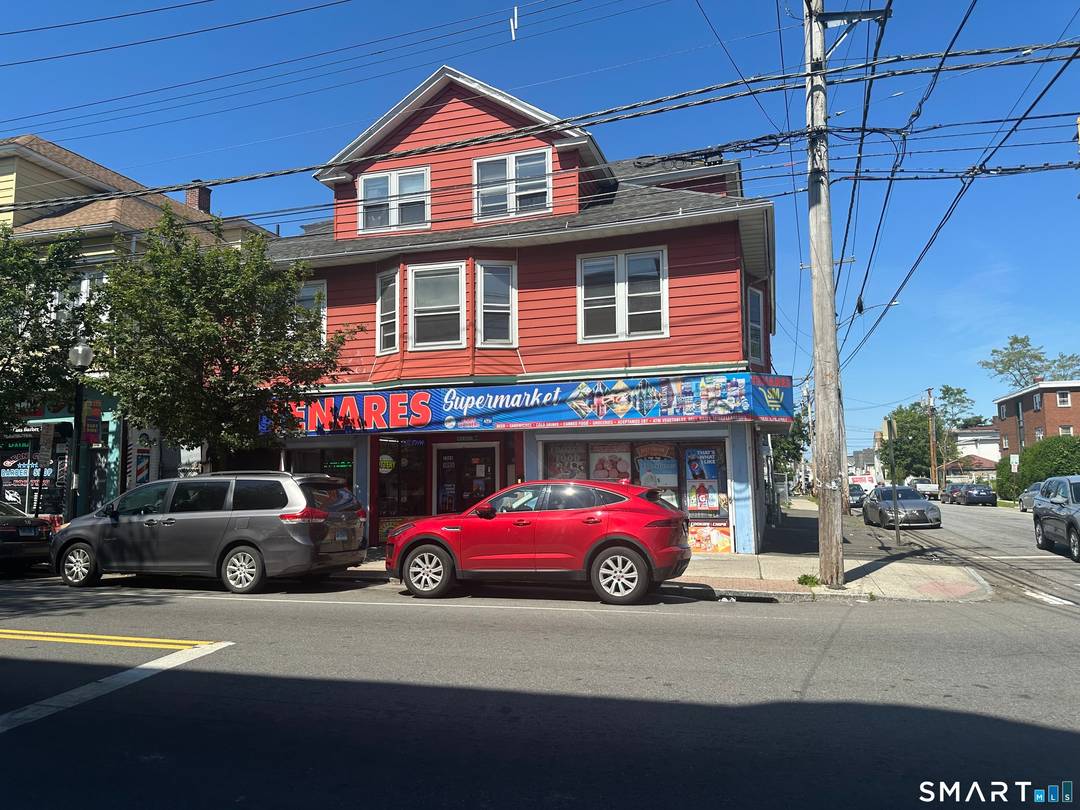Prime Mixed Use Investment Opportunity in Bridgeport's East End.