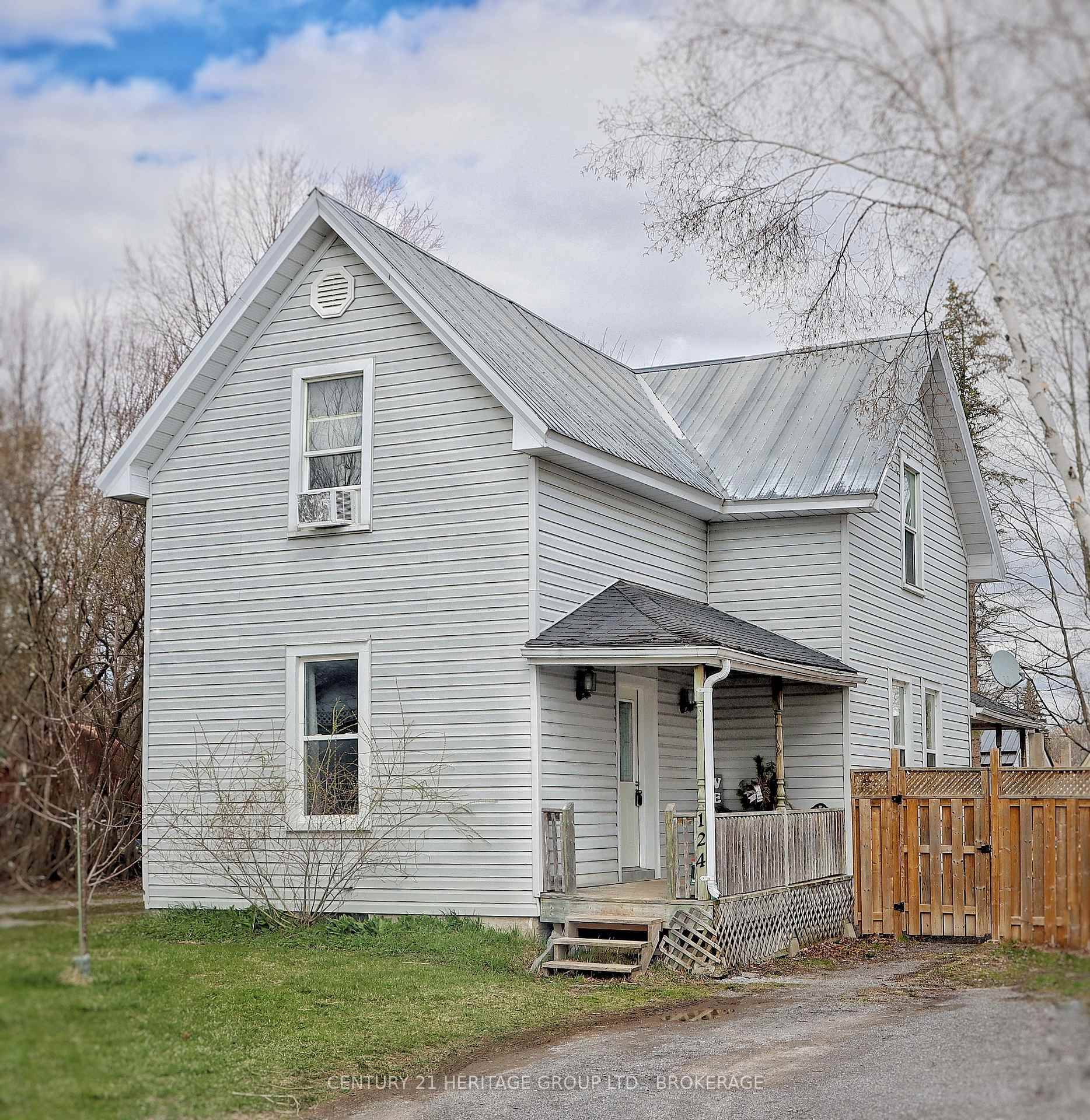 Spacious and versatile, this detached two storey home in Deseronto offers five bedrooms and two bathrooms, with a layout that provides flexibility across both levels.