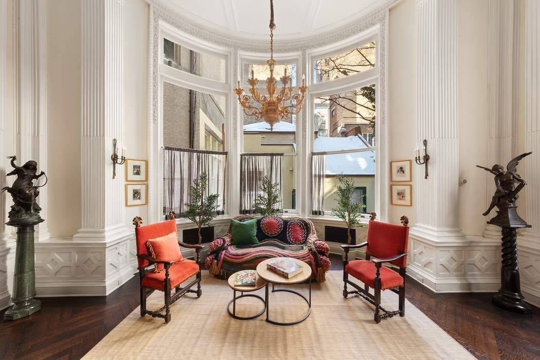 A rare offering within the legendary Joseph Pulitzer Mansion on East 73rd Street, this residence is a masterwork of historic grandeur and elevated living.
