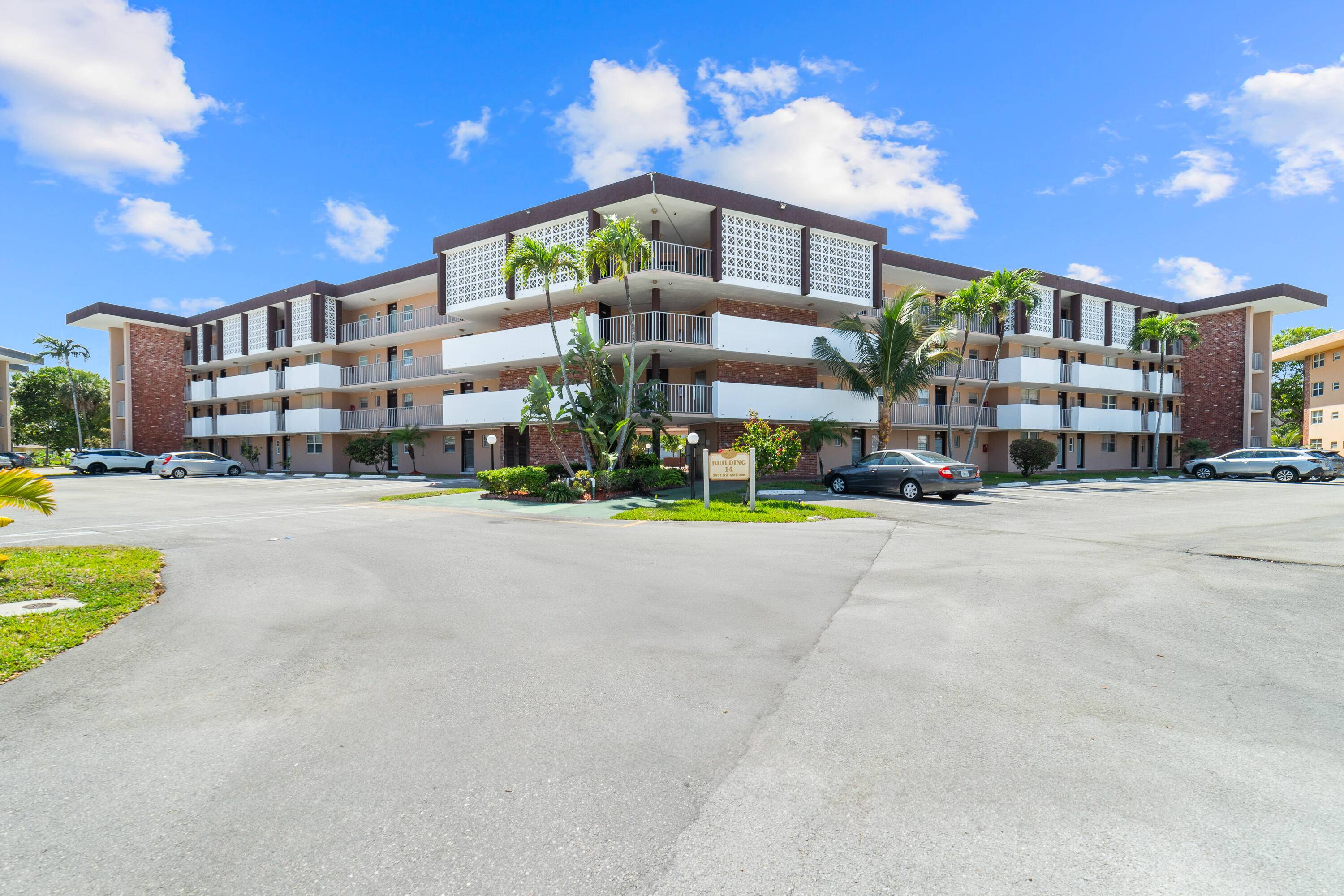 Welcome to this beautifully renovated 1 bed, 1.
