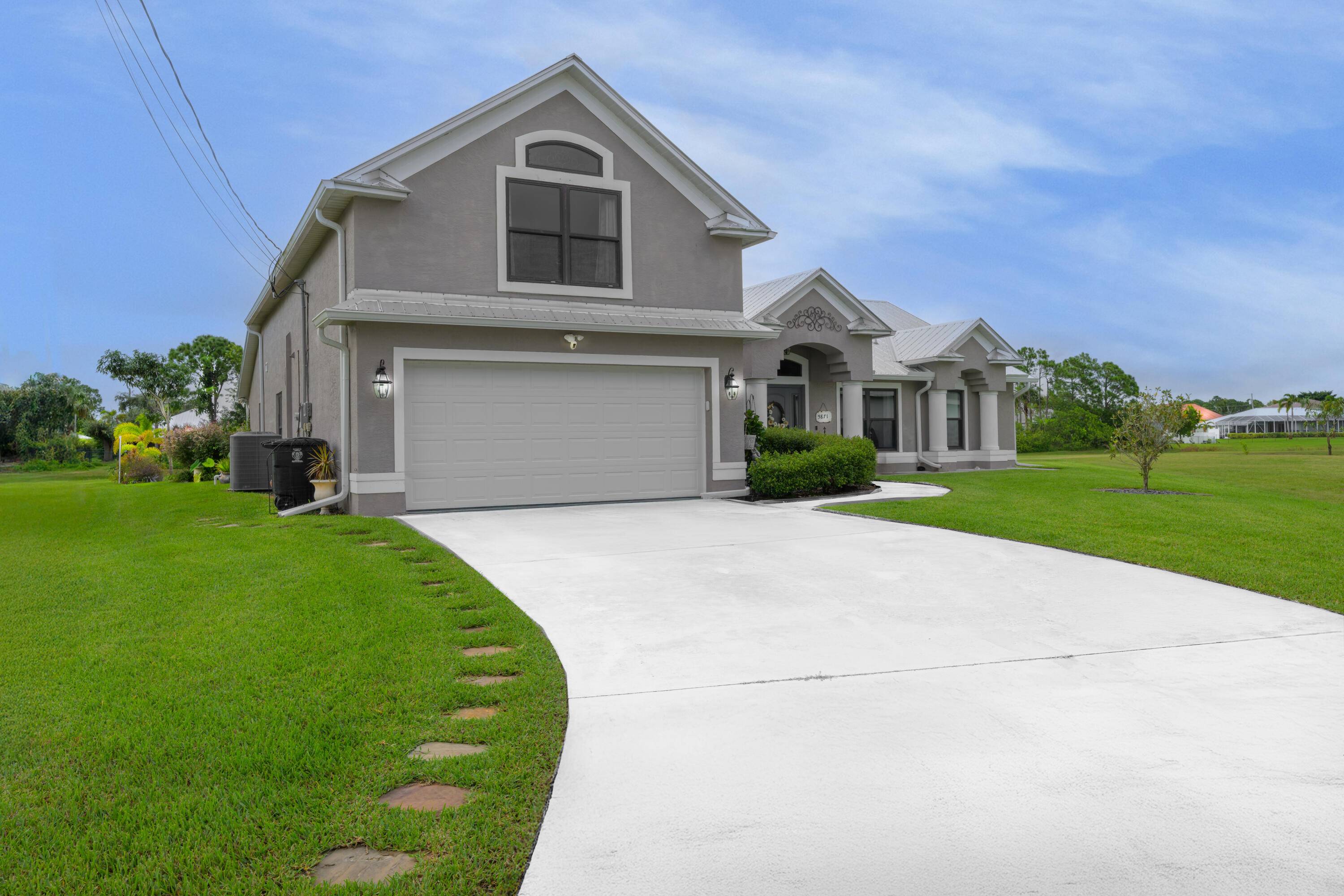 Welcome to this stunning 5 bedroom den, 3 bath home with 3, 110 sq ft on a quiet cul de sac in the desirable area of Torino !