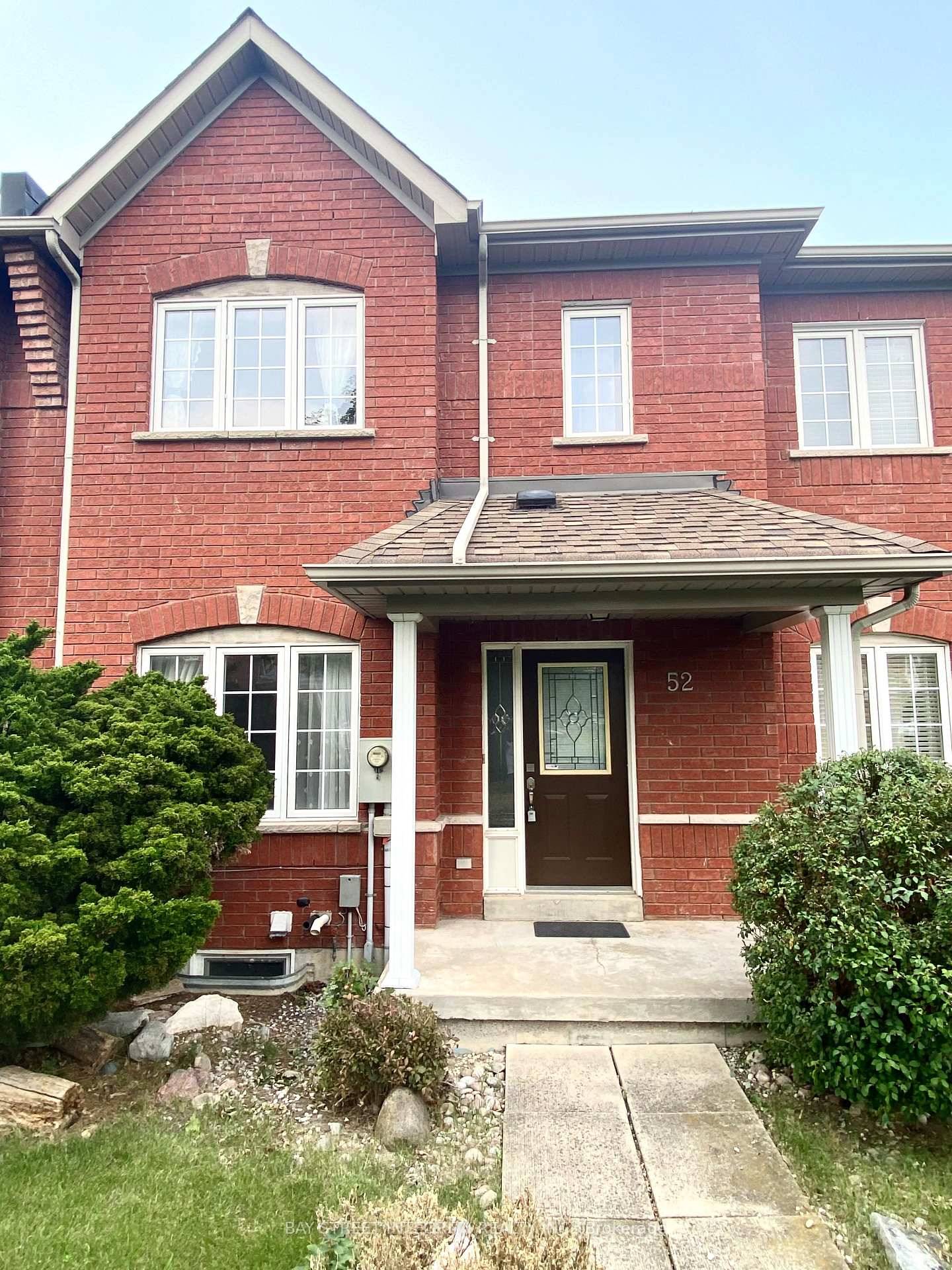 Beautiful Freehold townhouse in south unionville community.