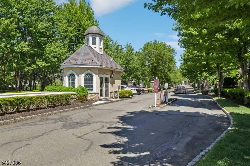 Located in the highly sought after gated community of Cambridge Crossings, 22 Devonshire Drive offers the perfect blend of style, convenience, and low maintenance living.
