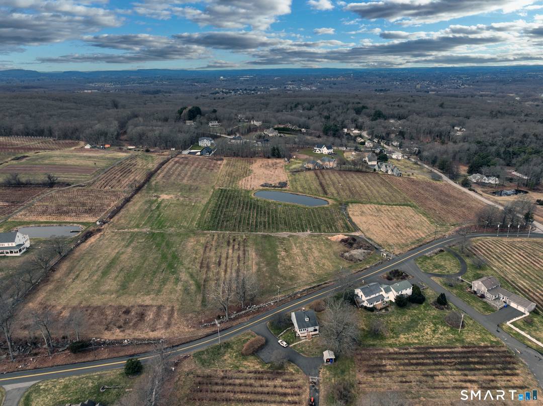 280 300 Matson Road presents a rare opportunity to acquire scenic agricultural Rural Residential land in one of the most desirable areas of South Glastonbury.