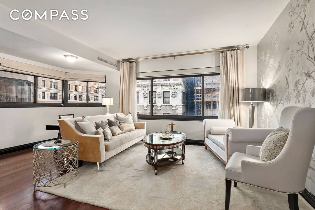 TERRACED 2BR 2BTH RIGHT BY CENTRAL PARK amp ; MET MUSEUM ALL UTILITIES INCLUDED CENTRAL AC WASHER DRYER BUILDING ROOF DECK BONUS MEDIA DEN OFFICE AREA FLEXIBLE PLAN PIED A ...