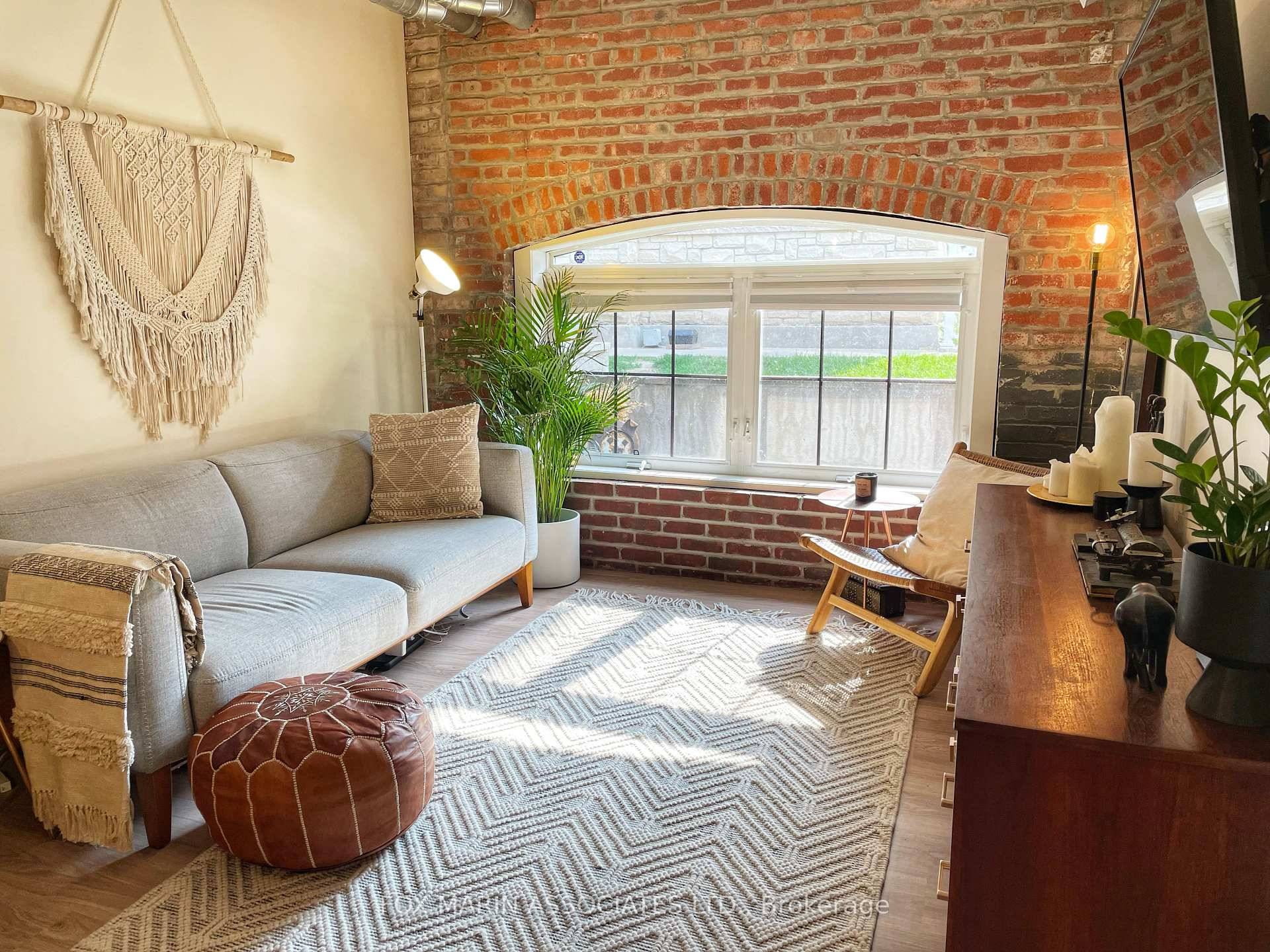 Don't settle for ordinary, step into extraordinary at the iconic Foundry Lofts !