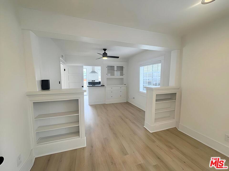 657 Navy St 2BR Santa Monica La