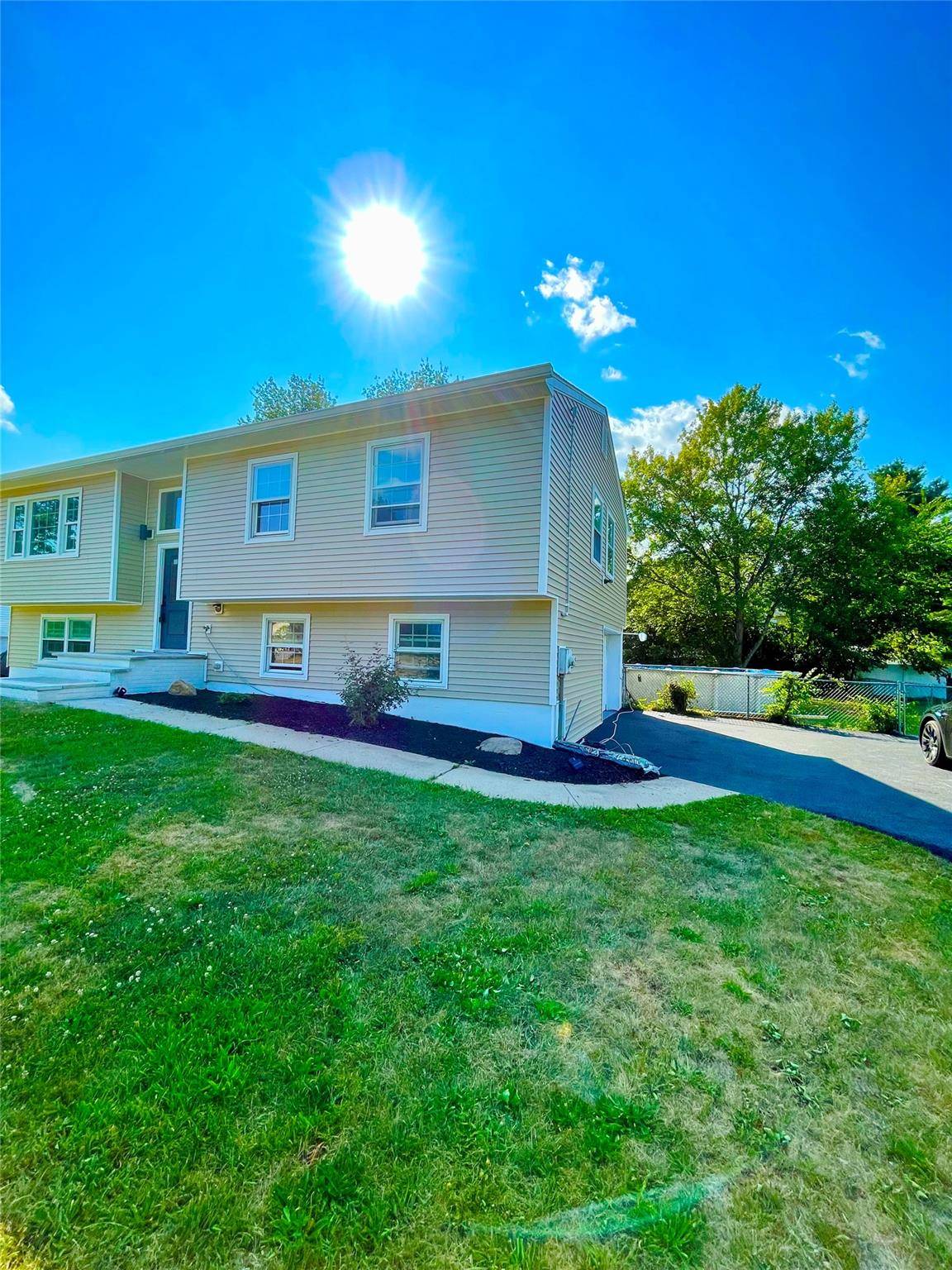 Move in ready 4 bedroom 2.