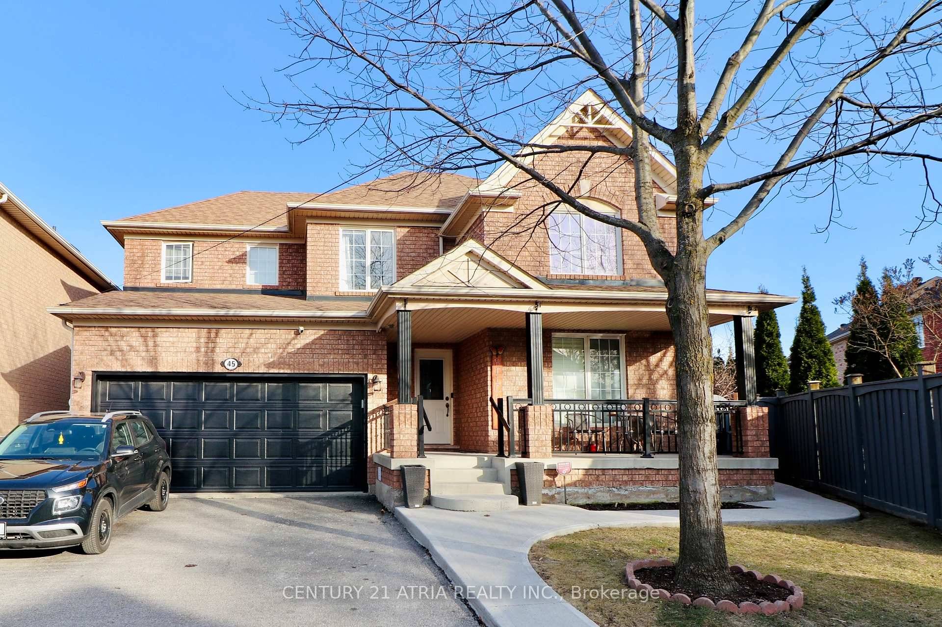 All Inclusive Private Apt, Bright, Oversized Executive Suite with many Windows amp ; a Large Walk in Closet ; Many closets and cupboards.