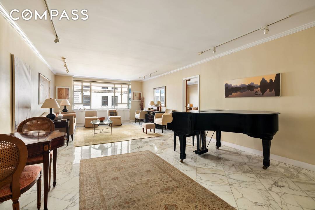 Elegant and Spacious 5 Room Residence in Prime Upper East Side Location Apartment 4A is a stunning and pristine 5 room home which faces north, south and east in Cumberland ...