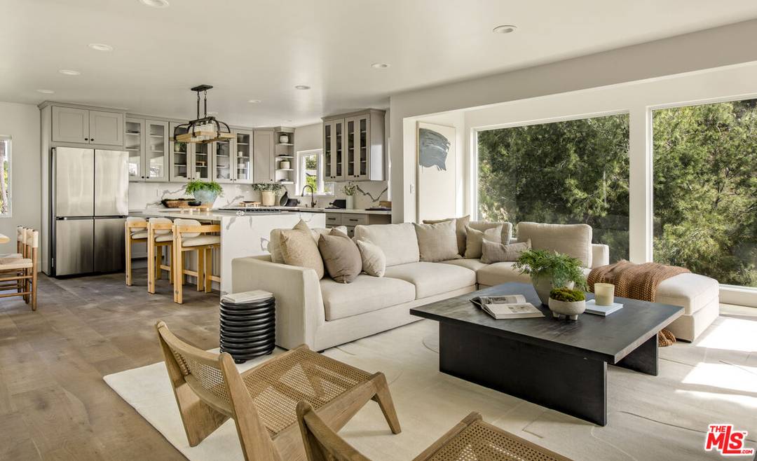 2370   San Marco Dr 2BR Hollywood Hills East La