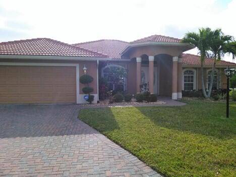 Spectacular Lake view pool home in gated community of Sanctuary.