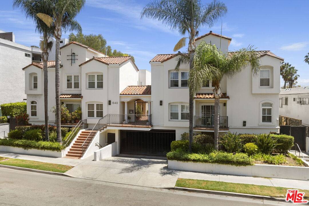640  N Sweetzer Ave 2BR Beverly Grove La