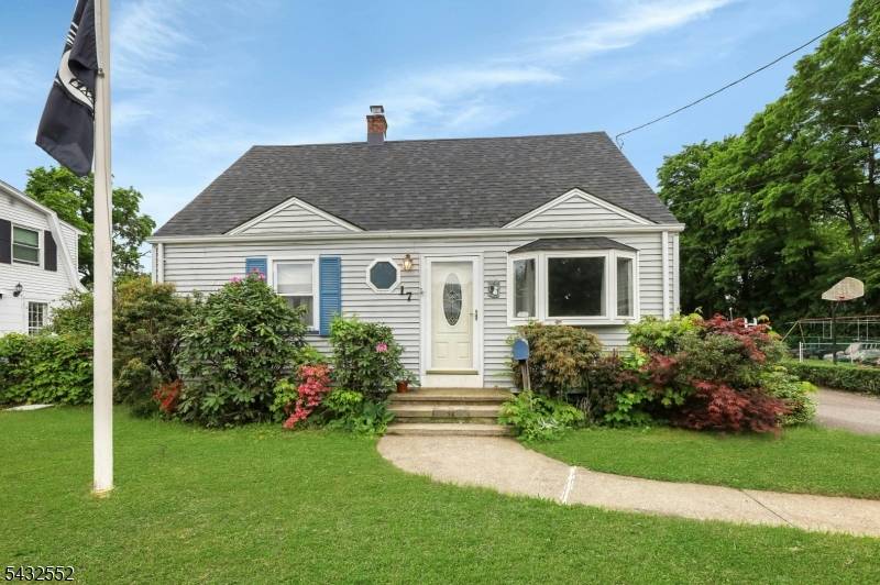 Spacious 4 bedroom, 3 full bath home located in Haskell featuring additional living space in the rear of the home, detached two car garage and a generously sized yard great ...