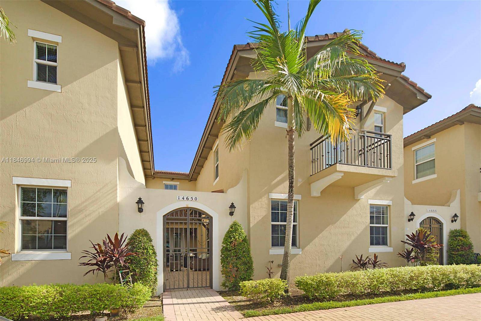 Welcome to this spacious 3 bed, 3 bath townhome in the sought after Cobblestone community of Pembroke Pines.