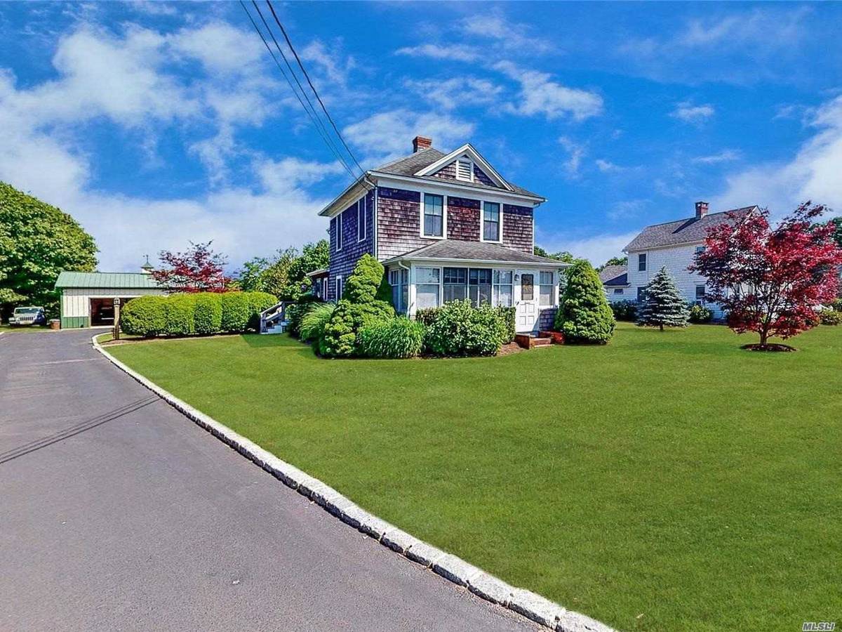 12 River Avenue, Eastport, NY, 11941 3 BR for sale, Residential sales