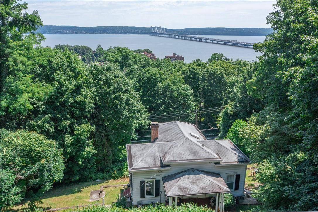 SHADYSIDE CHALET 2. 0 A River View Retreat in the Heart of Nyack Perched gracefully above the Hudson, where golden light pours through stained glass and morning mist rolls gently ...